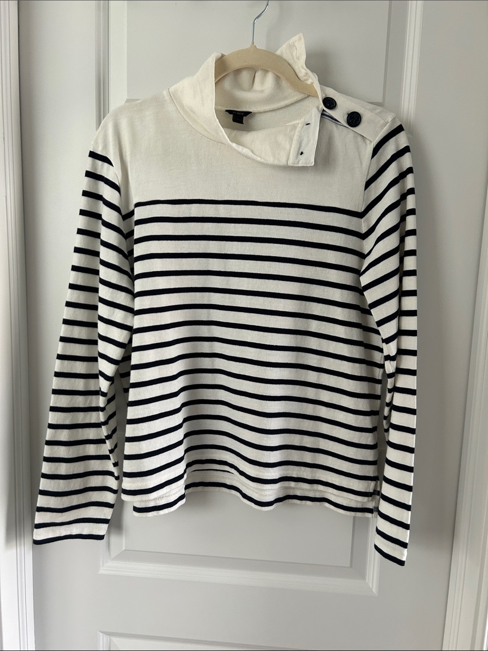 JCREW women’s size M Striped Sailor Button-Shoulder Sweater in Ivory & Navy